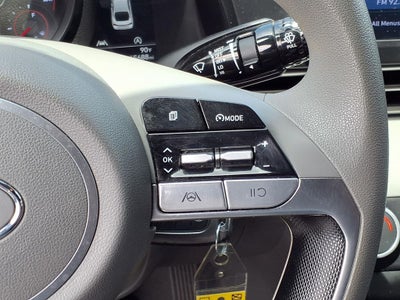 2022 Hyundai Elantra SE
