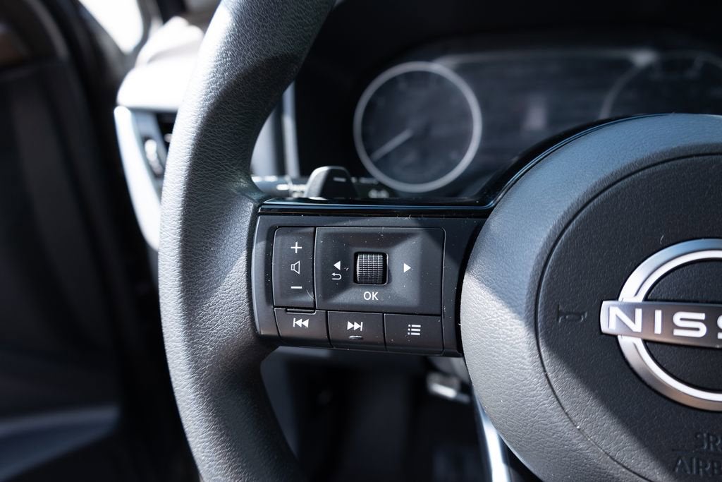 2022 Nissan Rogue SV Intelligent AWD