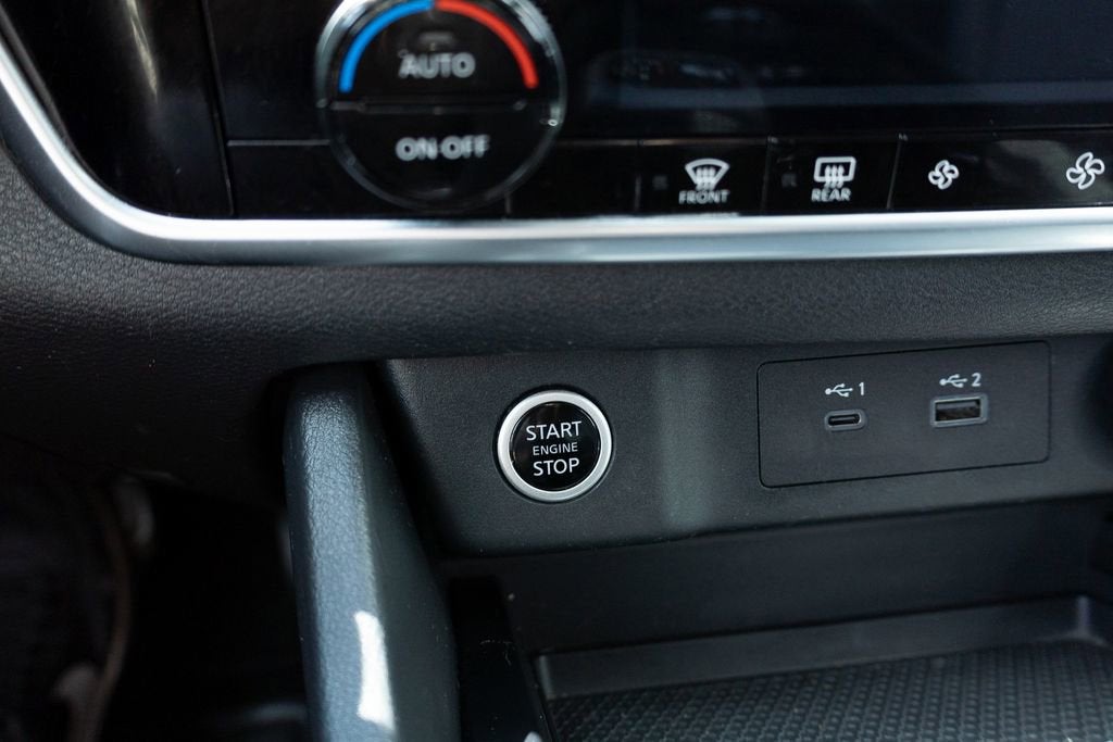 2022 Nissan Rogue SV Intelligent AWD