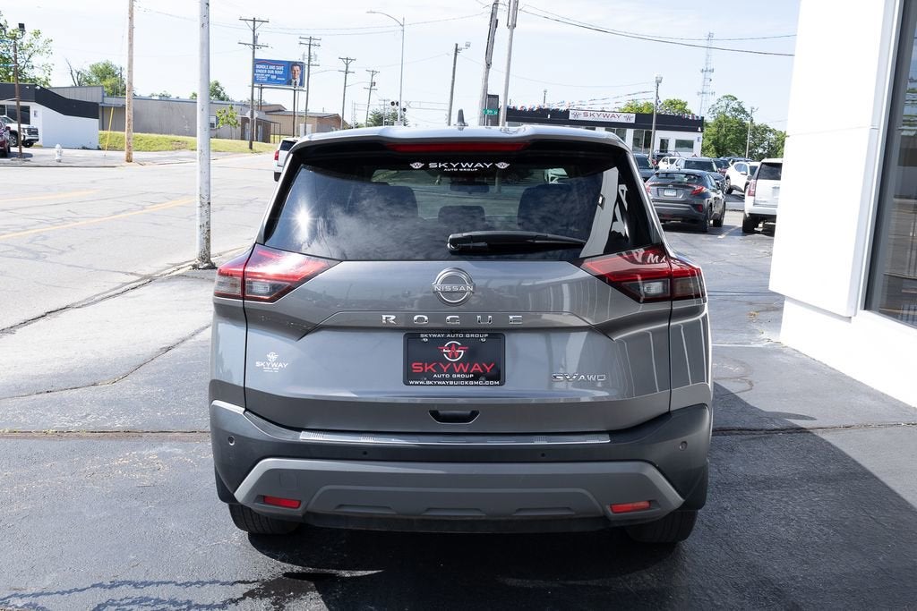 2022 Nissan Rogue SV Intelligent AWD