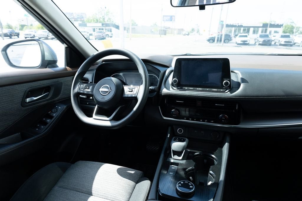 2022 Nissan Rogue SV Intelligent AWD