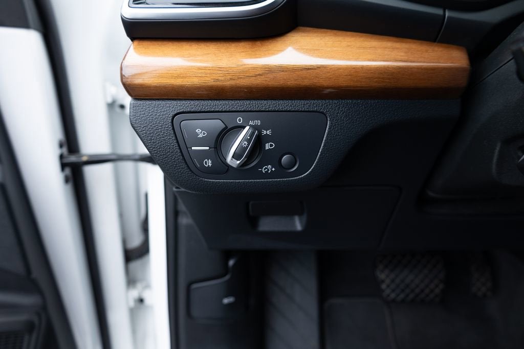 2023 Audi Q5 Premium Plus 45 TFSI S line quattro